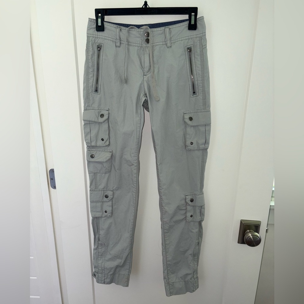 Athleta vintage slim cargo pant with bottom zippers sz 0 EUC LN 819657